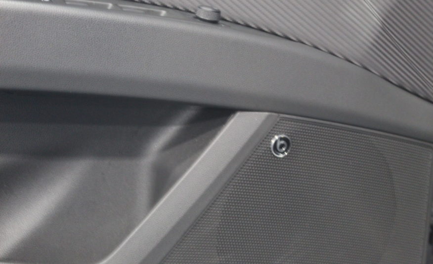 SEAT LEON CUPRA ST R 300 DSG 4DRIVE PANO ACC DCC BEATS ECHAPP.REMUS