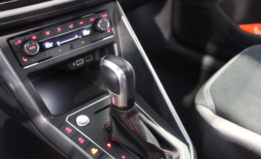 VOLKSWAGEN POLO GTI DSG 200 ACC BEATS CAMERA PANO VIRTUAL