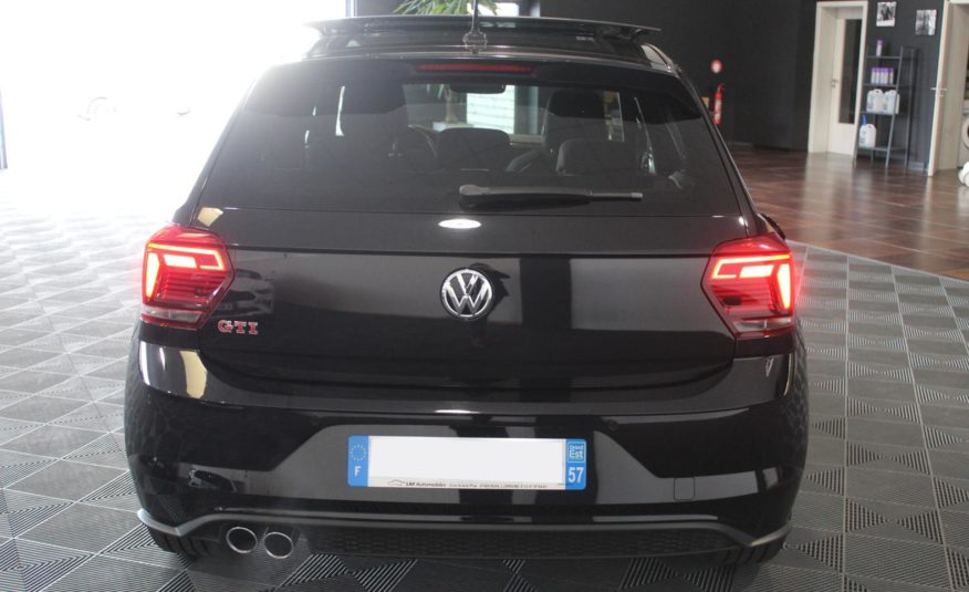 VOLKSWAGEN POLO TSI 200 DSG ACC PANO VIRTUAL CAMERA BEATS